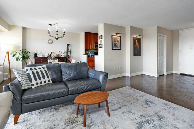44 Strawberry Hill Avenue 7C, Stamford, CT 06902