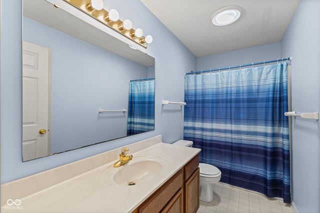 14901 Windmill Drive, Carmel, IN 46033