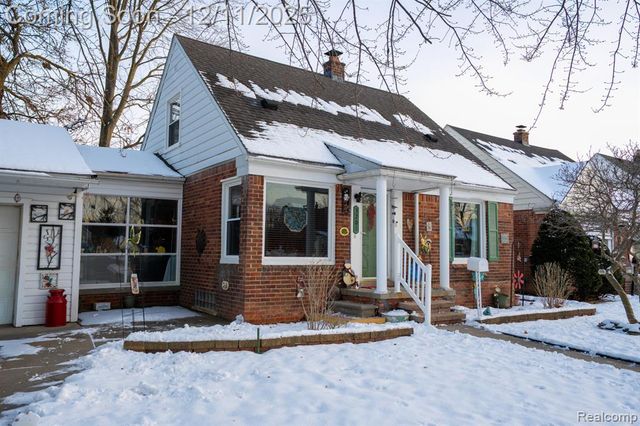 3201 Croissant Street, Dearborn, MI 48124