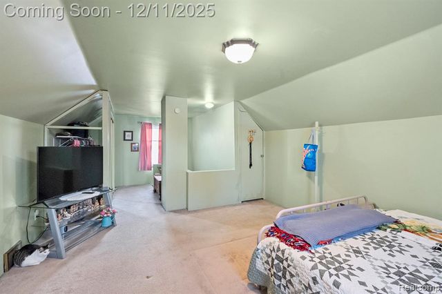 3201 Croissant Street, Dearborn, MI 48124