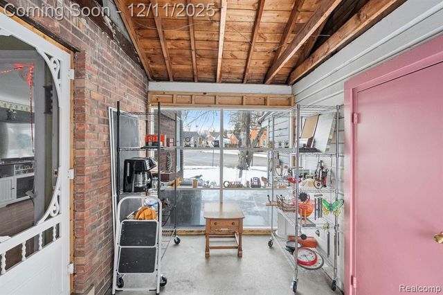 3201 Croissant Street, Dearborn, MI 48124