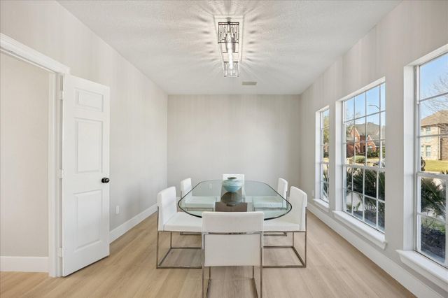 4042 Glen Cove Drive, Houston, TX 77021