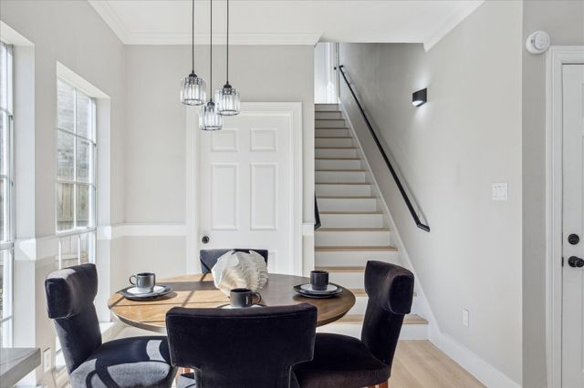 4042 Glen Cove Drive, Houston, TX 77021