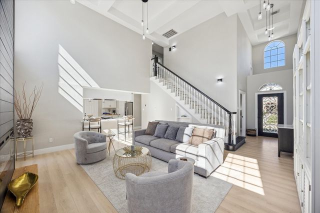 4042 Glen Cove Drive, Houston, TX 77021