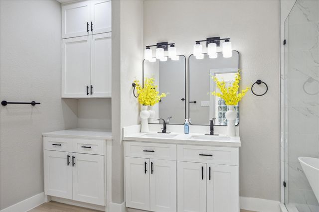 4042 Glen Cove Drive, Houston, TX 77021