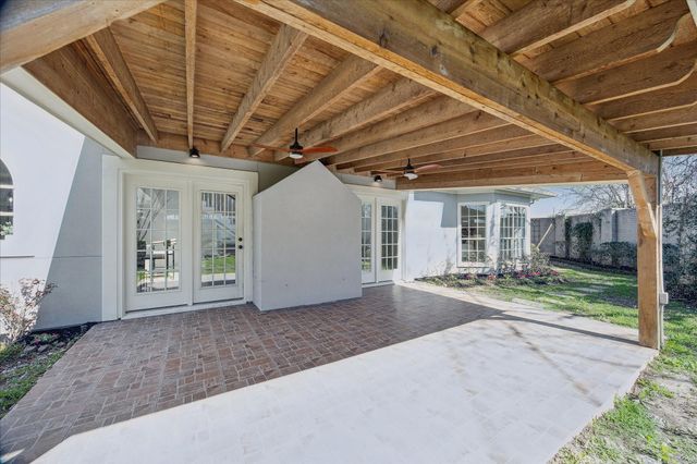 4042 Glen Cove Drive, Houston, TX 77021