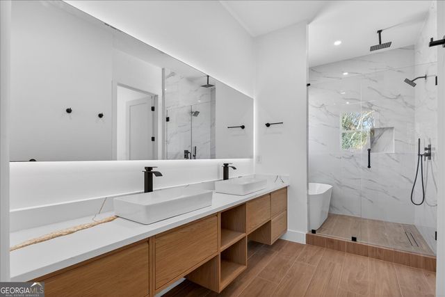 160 Railroad Street, Canton, GA 30114