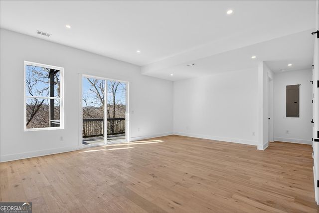 160 Railroad Street, Canton, GA 30114