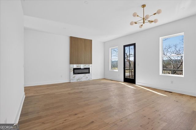 160 Railroad Street, Canton, GA 30114