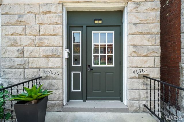 4036 Flad Avenue, St Louis, MO 63110