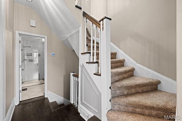 4036 Flad Avenue, St Louis, MO 63110