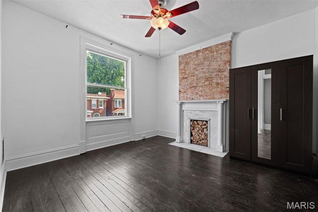 4036 Flad Avenue, St Louis, MO 63110