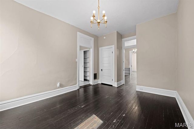 4036 Flad Avenue, St Louis, MO 63110