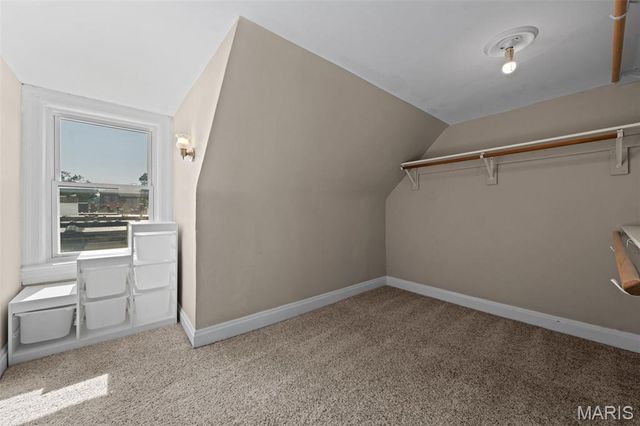 4036 Flad Avenue, St Louis, MO 63110