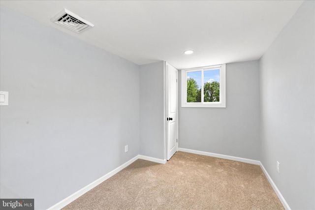 1631 MCCAY AVE, Upper Chichester, PA 19061