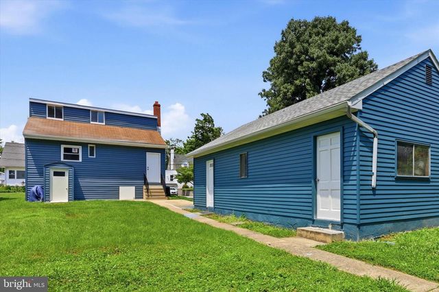1631 MCCAY AVE, Upper Chichester, PA 19061