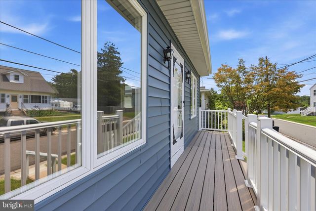 1631 MCCAY AVE, Upper Chichester, PA 19061