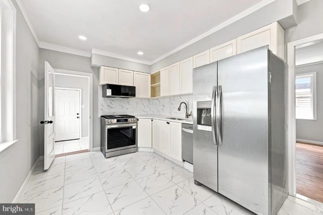 1631 MCCAY AVE, Upper Chichester, PA 19061