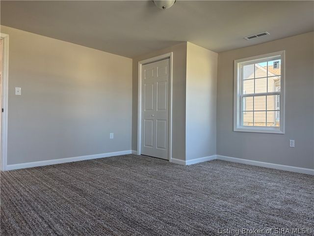 108 W Main St, Henryville, IN 47126