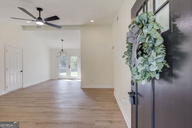 3622 Cainbridge Court, Lawrenceville, GA 30044