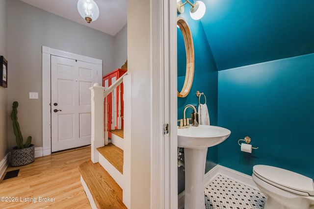 1348 S Floyd St, Louisville, KY 40208