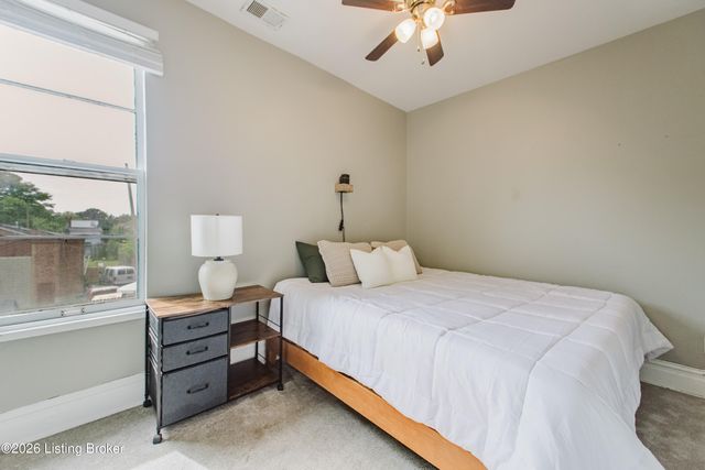 1348 S Floyd St, Louisville, KY 40208