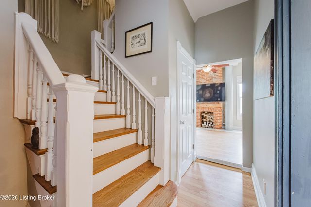 1348 S Floyd St, Louisville, KY 40208