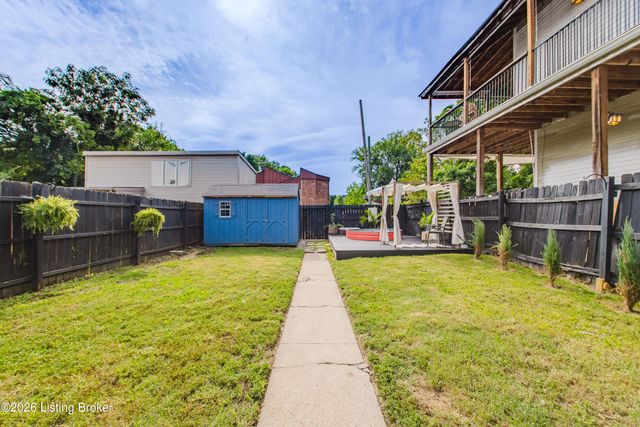 1348 S Floyd St, Louisville, KY 40208
