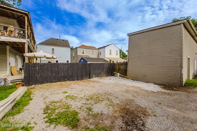 1348 S Floyd St, Louisville, KY 40208