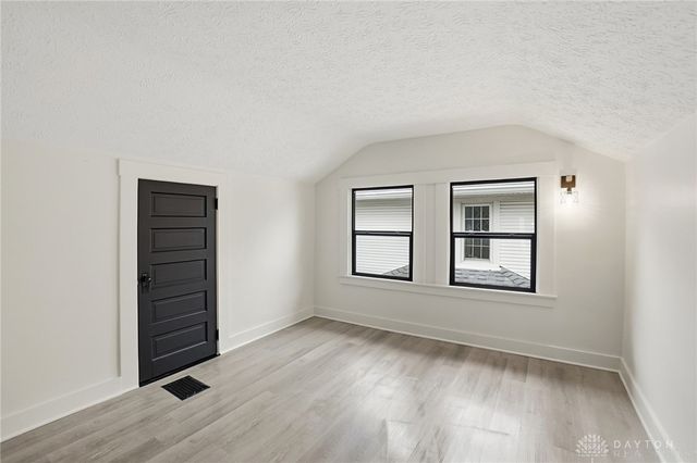 124 Englewood Road, Springfield, OH 45504