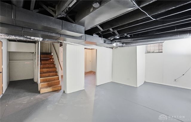 124 Englewood Road, Springfield, OH 45504