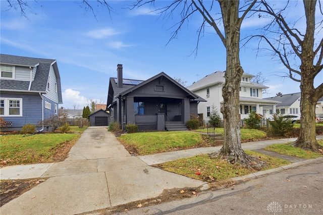 124 Englewood Road, Springfield, OH 45504