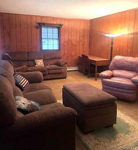 37 Sunset Drive, Shirley, NY 11967