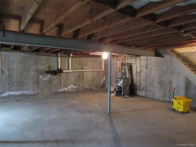 37 Sunset Drive, Shirley, NY 11967