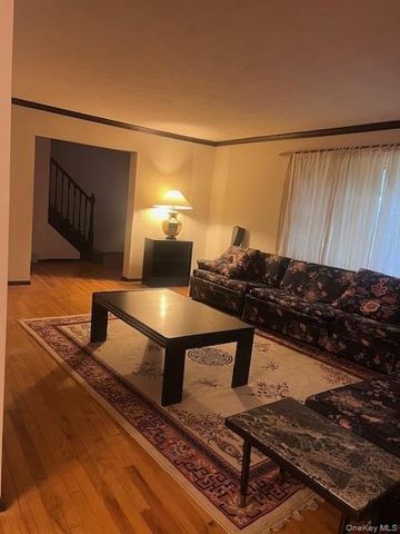 37 Sunset Drive, Shirley, NY 11967