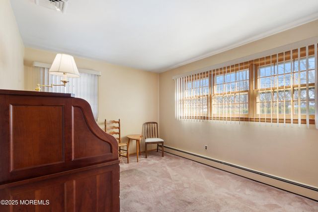 46 Mount Vernon Drive, Toms River, NJ 08755