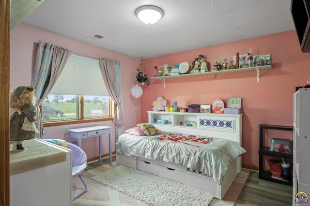 1545 E Street, Osage City, KS 66523