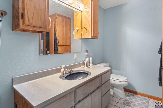 1545 E Street, Osage City, KS 66523