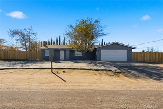 17077 Donert, Hesperia, CA 92345
