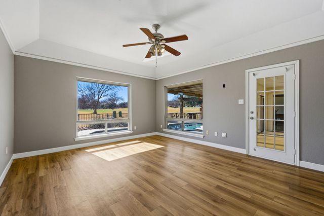 3332 Gatwick Place, Farmers Branch, TX 75234