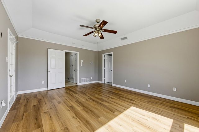 3332 Gatwick Place, Farmers Branch, TX 75234