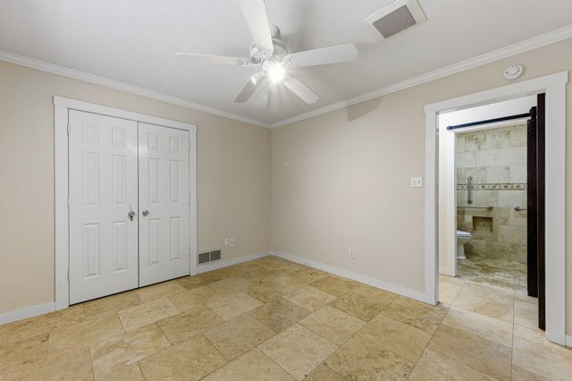 3332 Gatwick Place, Farmers Branch, TX 75234