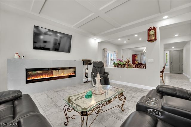 8373 Bartholomew Park Court, Las Vegas, NV 89139