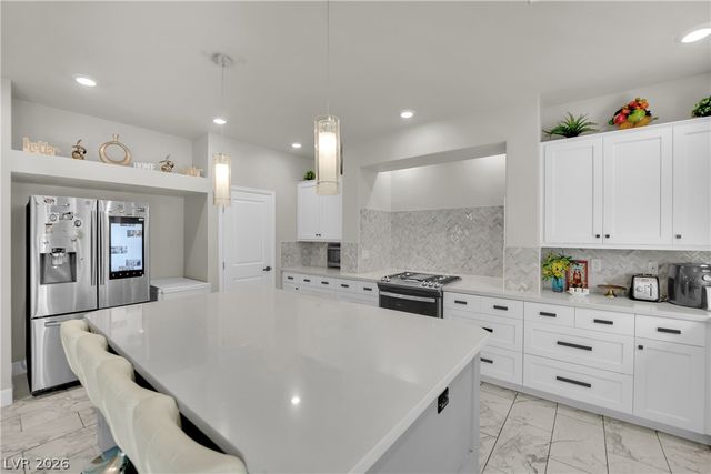 8373 Bartholomew Park Court, Las Vegas, NV 89139