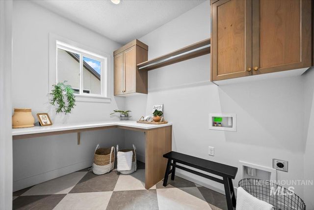 L14 B1 Midberry Ct, Nampa, ID 83687