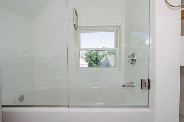 87 Independence Ave 2, Quincy, MA 02169
