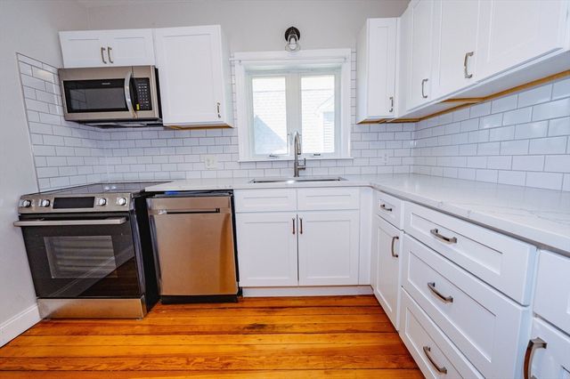 87 Independence Ave 2, Quincy, MA 02169