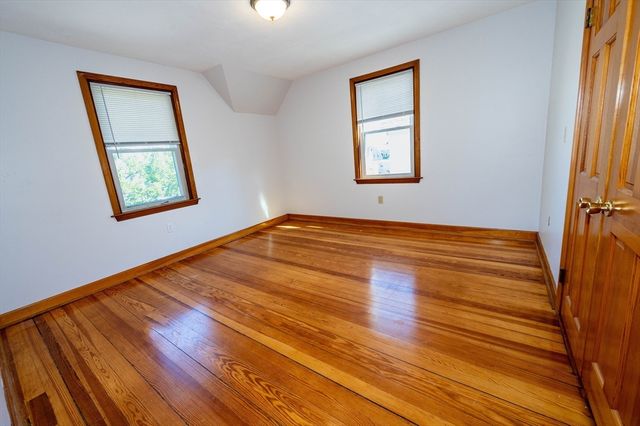 87 Independence Ave 2, Quincy, MA 02169