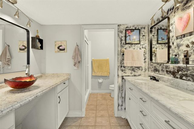 700 STARKEY ROAD 1216, Largo, FL 33771