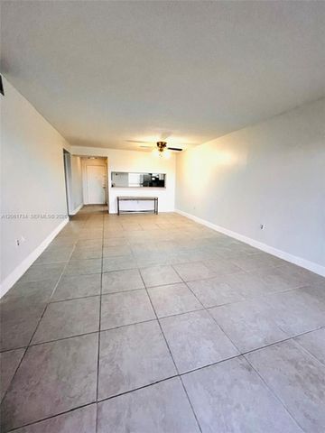 10145 NW 9th St Circle 7-505, Miami, FL 33172